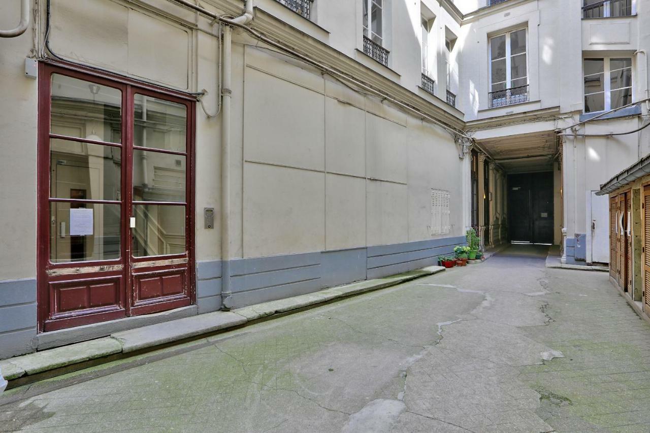76 - Urban Jardins Du Marais Apartment Париж Екстериор снимка
